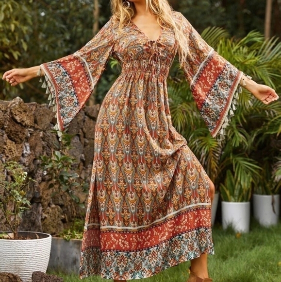 GYPSY PAISLEY MAXI DRESS - Picture 1 of 12
